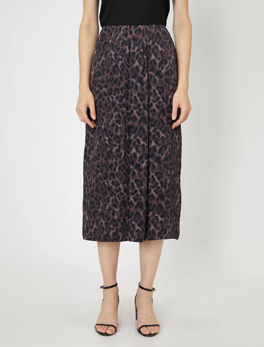 12212 Brown Leopard Patterned Midi Skirt