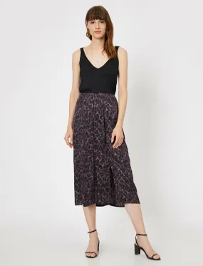 12212 Brown Leopard Patterned Midi Skirt