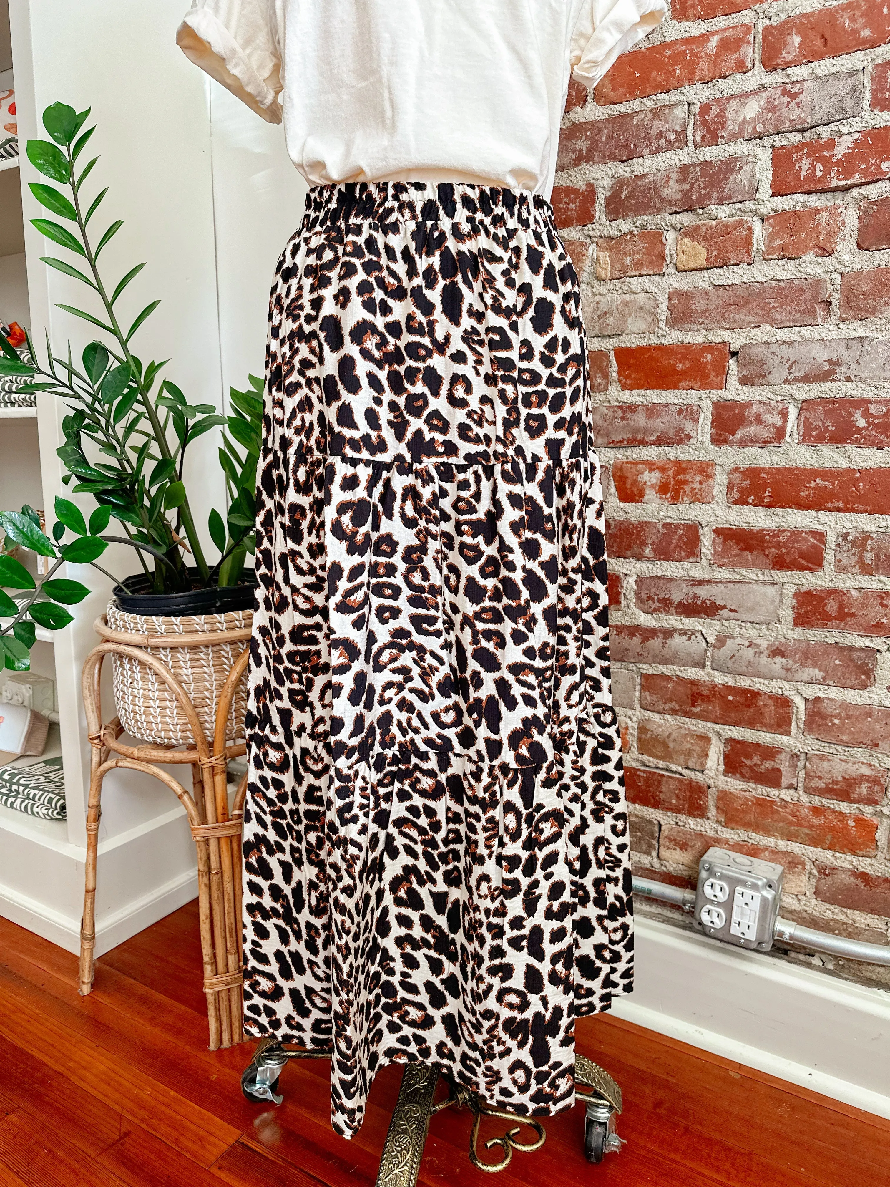 Carley Cheetah Tiered Midi Skirt