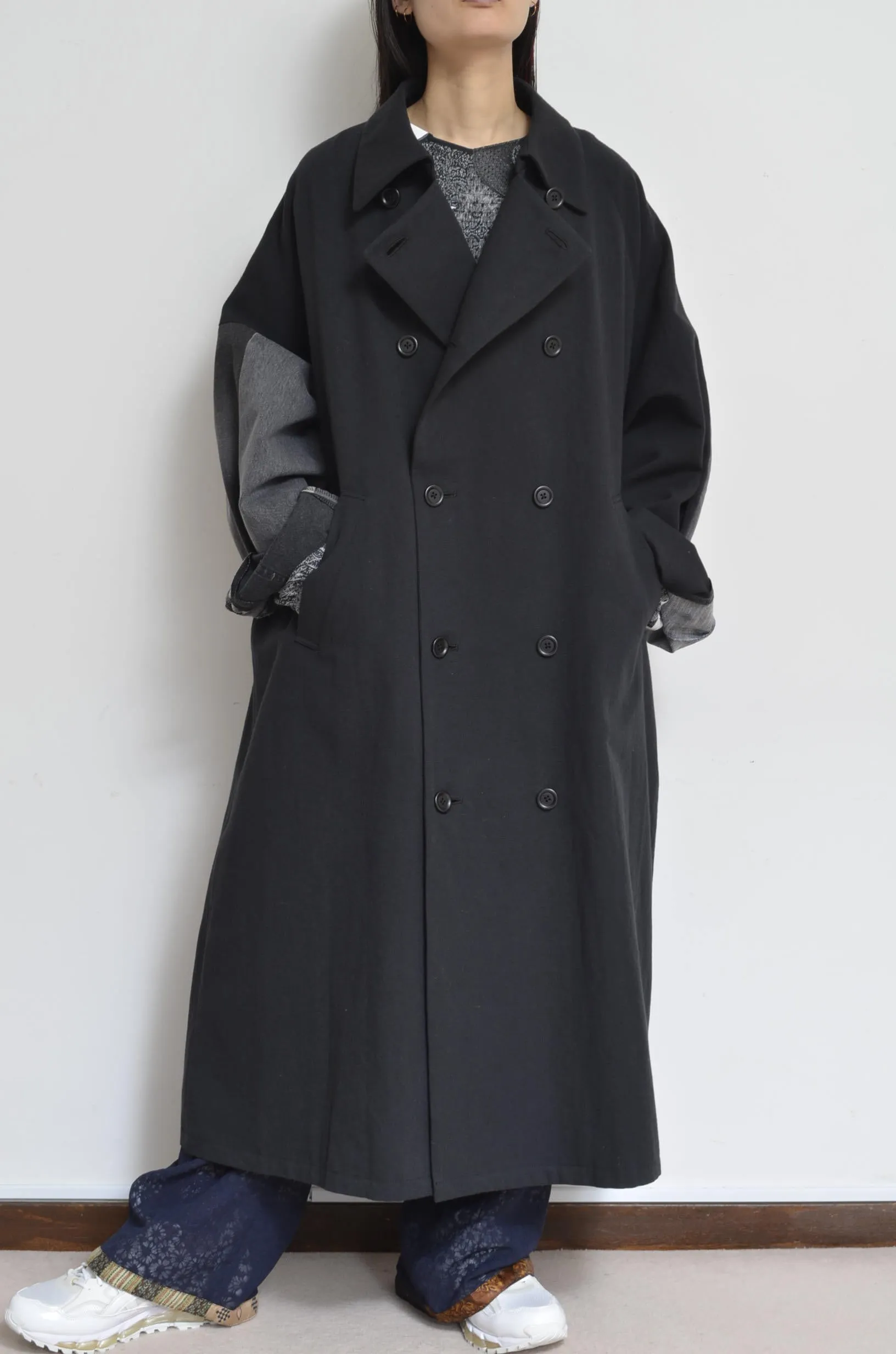 DENIM SLEEVE TRENCH COAT/BLK/02