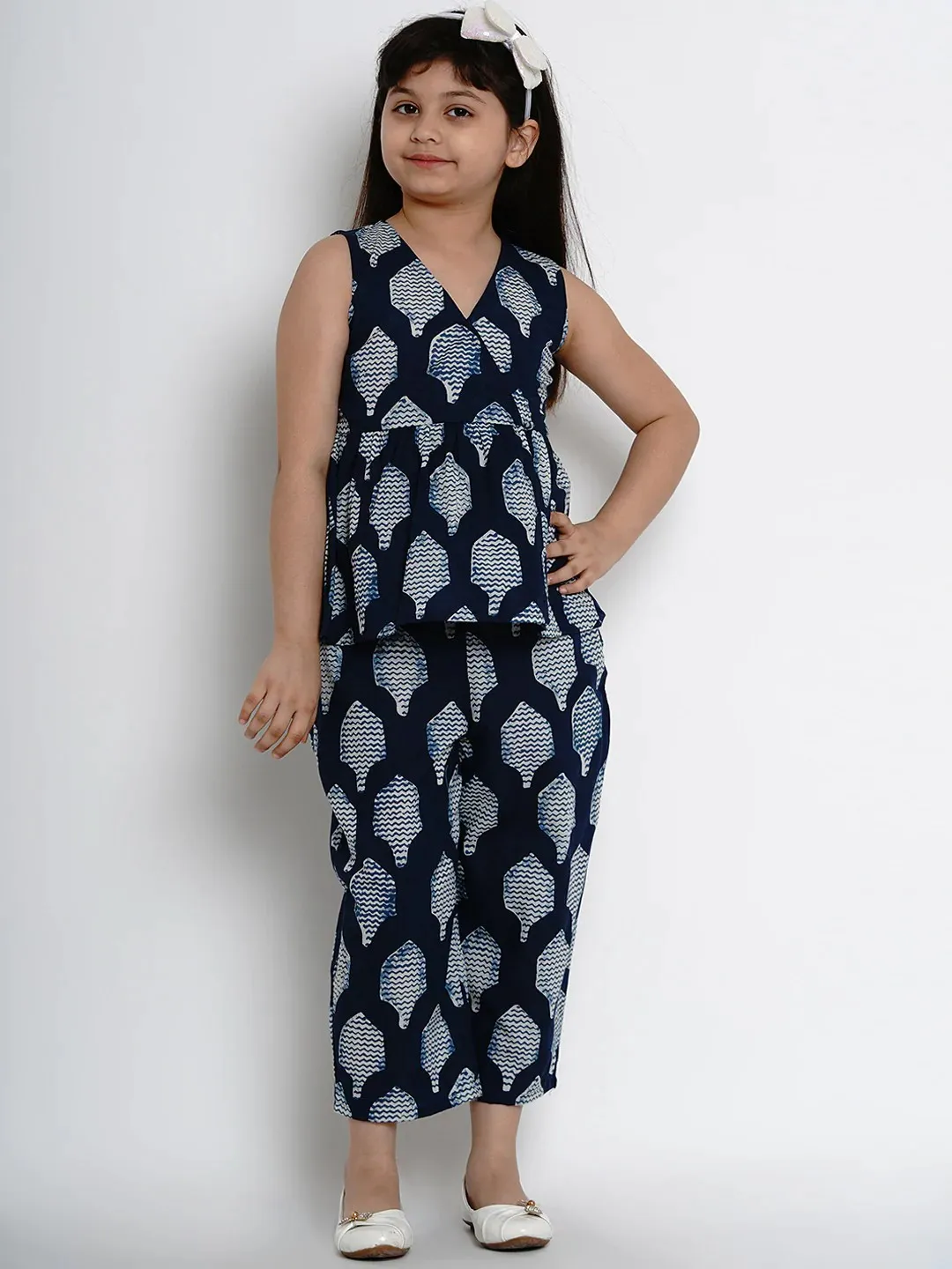 Girls Navy Blue Printed Kurta With Dhoti Pants