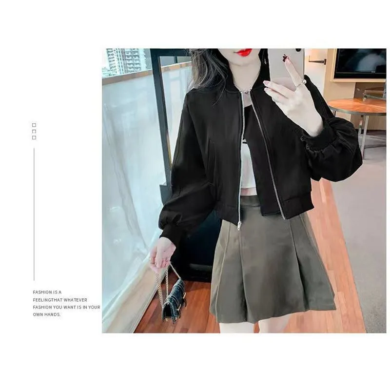 Loose Fit Niche Cropped Bomber Jacket