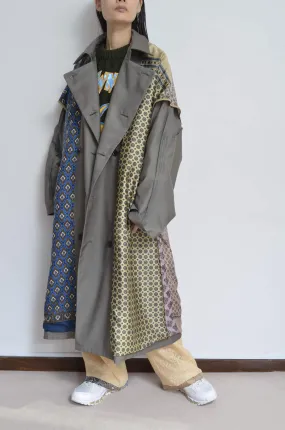 SCARF-LINED TRENCH COAT/KHAKI/02