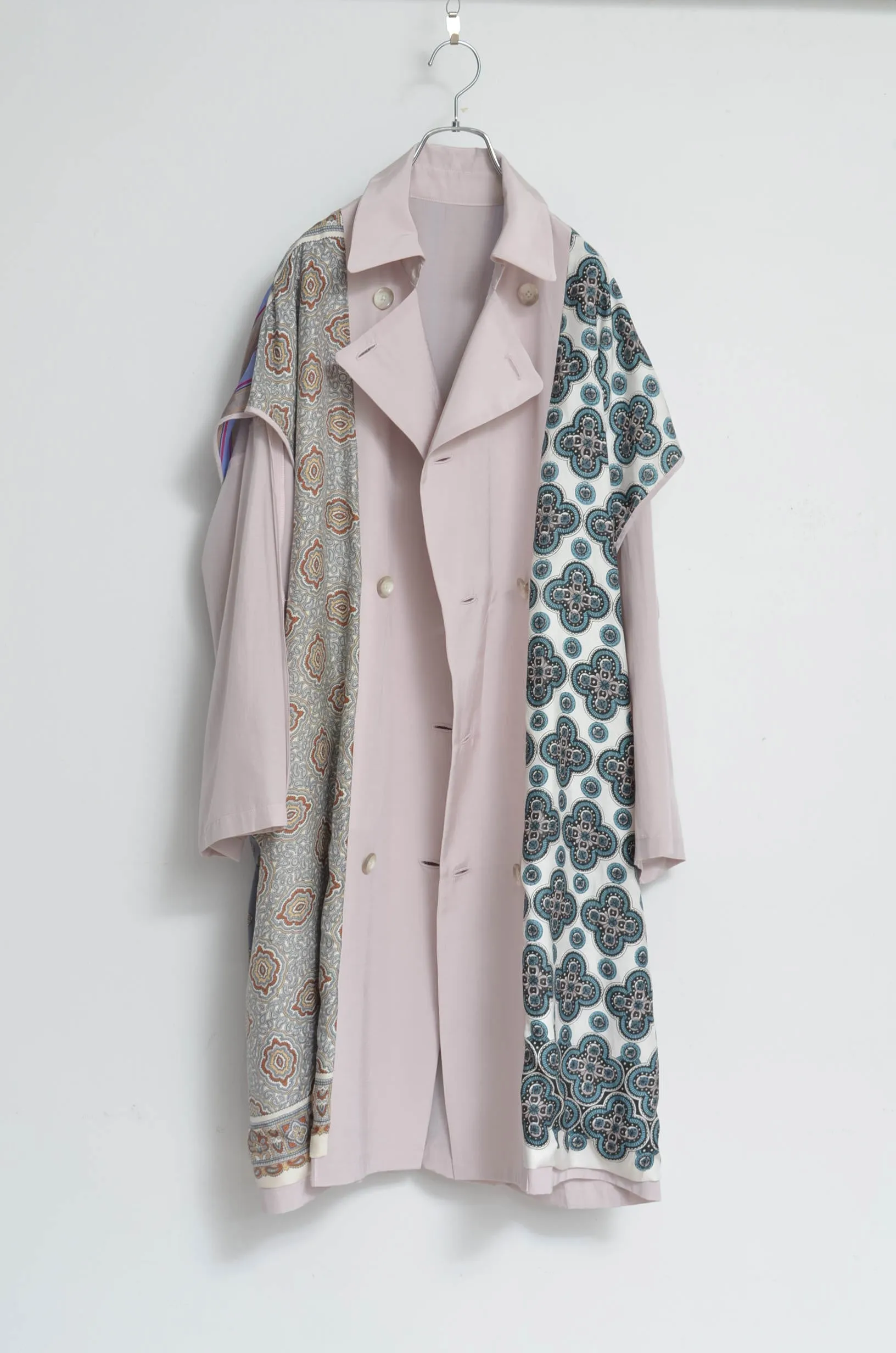 SCARF-LINED TRENCH COAT/PINK/01