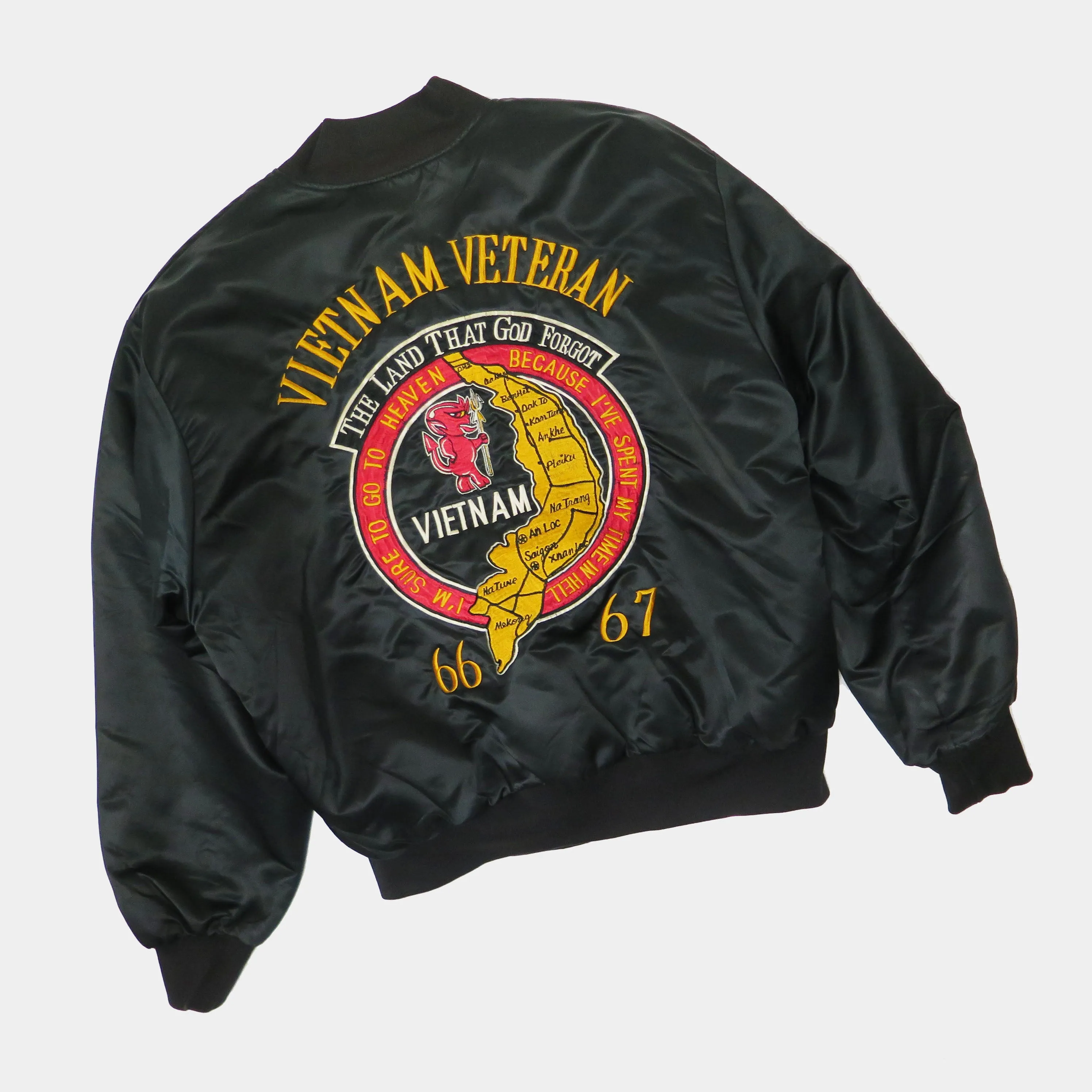 VIETNAM VETERAN USMC 1966/67 TOUR BOMBER SOUVENIR JACKET 1ST MARINE DIVISION SIZE LARGE