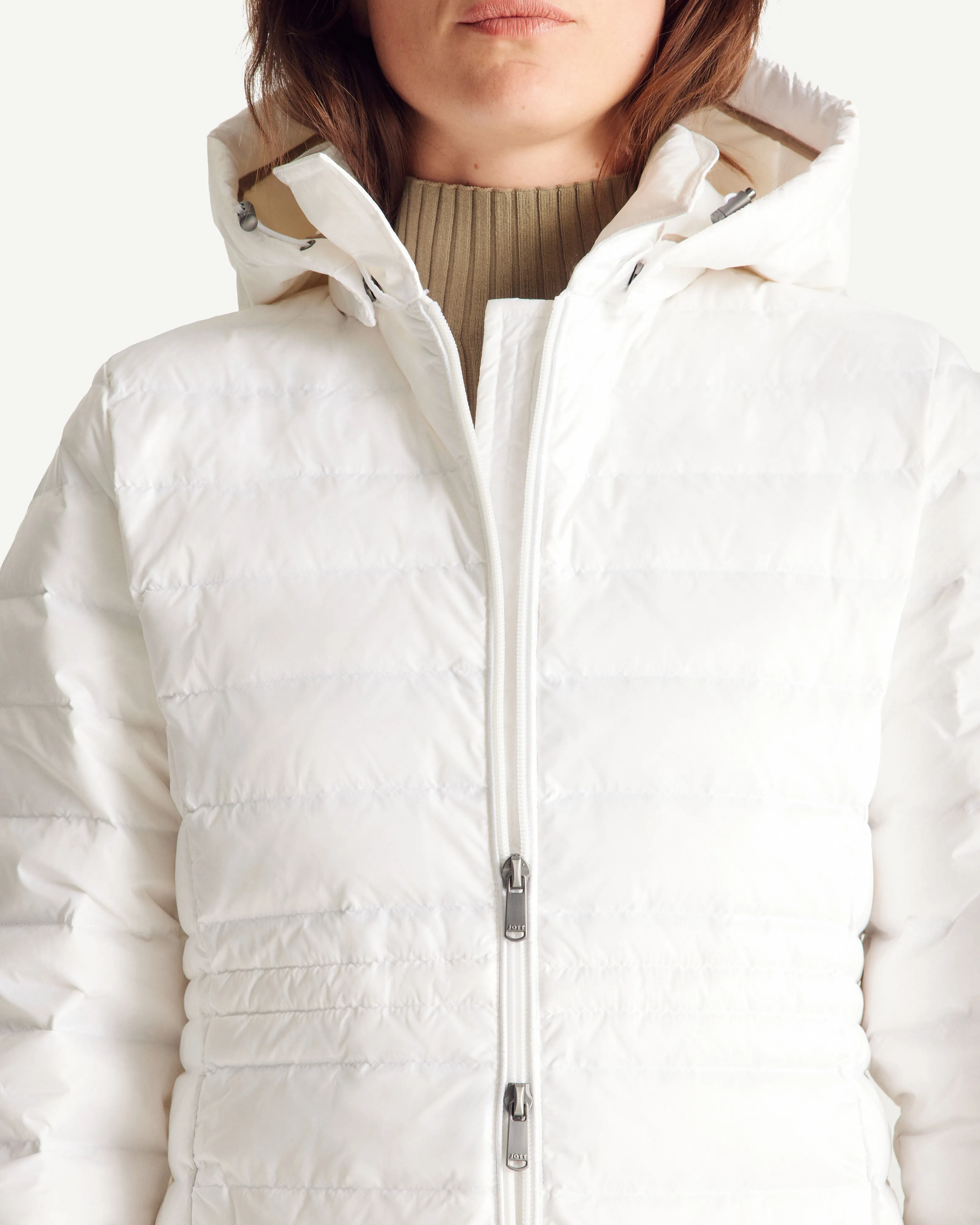 White Vero long hooded puffer jacket